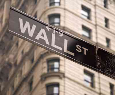 Wall street sign mining