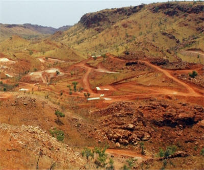 Moly Mines signs US$494 million debt facilities for the Spinifex Ridge Molybdenum/Copper Mine