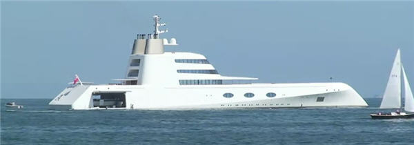 2012-mining-billionaires-16-andrey-milnechenko_yacht