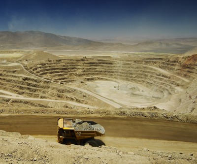 Ex-Barrick CEO said to offer $1bn for Glencore mine