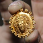 Thracian-Gold-Treasure-Discovered-in-Bulgaria