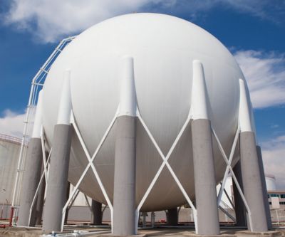 Natural gas tank