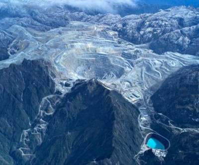 Investors pile into Freeport on restructure hopes