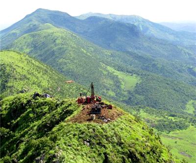 Court win for Israeli billionaire in fight over $50 billion African mining prize