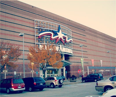 Gold price jumps to 3-week high after US data disappoints