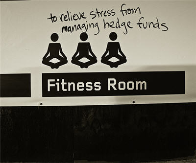 Hedge funds turn decidedly bearish on gold