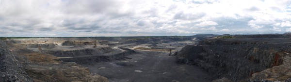 No retreat, no surrender for Goldcorp: rises hostile Osisko bid to $3.6bn No retreat, no surrender for Goldcorp: rises hostile Osisko bid to $3.6bn