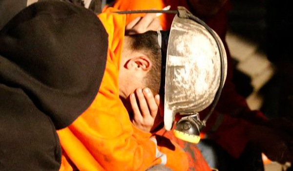 More flooding in Mexican mine frustrates rescue effort for 10 miners