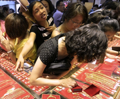 China’s gold imports plummet