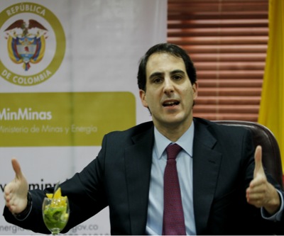 Colombia to speed approval of permits, vows ‘zero tolerance’ to illegal miners