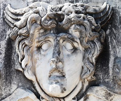 Gold price: First signs of Greek contagion