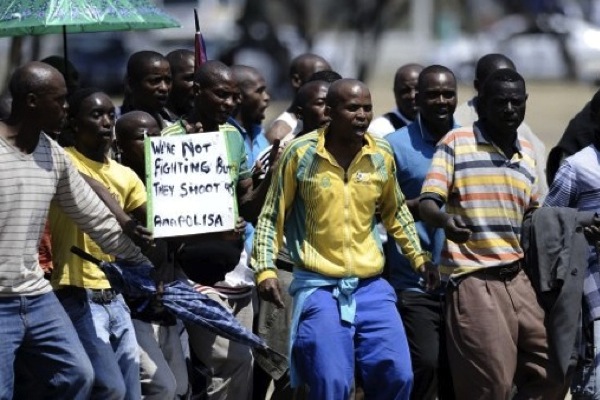 South African gold sector to table wage offer next week