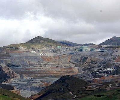 Southern Copper mulls extending Tia Maria project halt