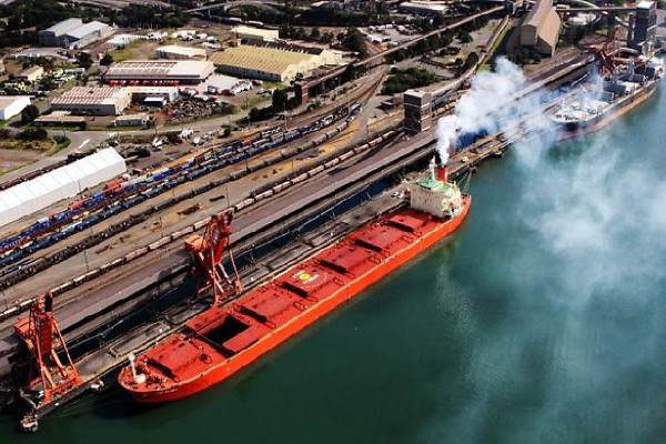 Australian coal miners attack China's new testing system