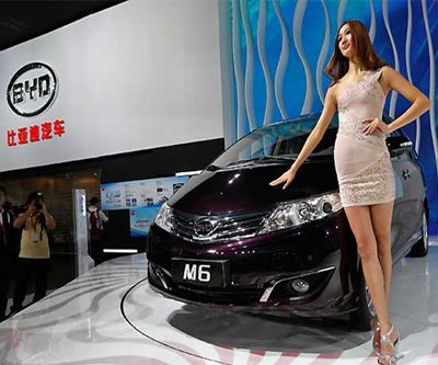 Platinum price falls to 7-year low