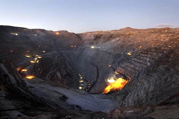 Codelco resumes operations at Chuquicamata amid fresh road blockages