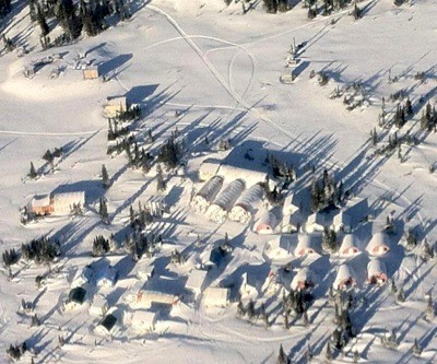 Canadian mining stocks outperform metals prices