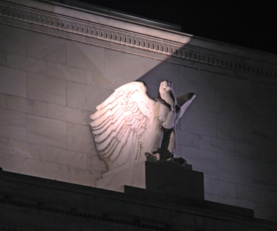 Fading US rate hike expectations point to $1,300+ gold price