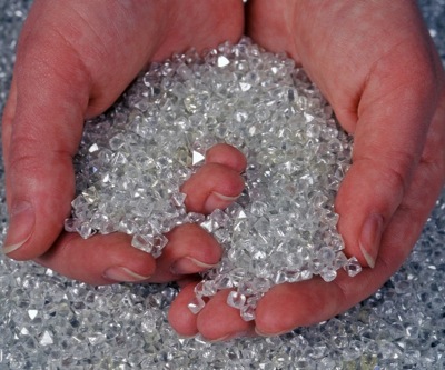 Diamond miners likely to cut prices further in 2016 to lift demand — Moody's