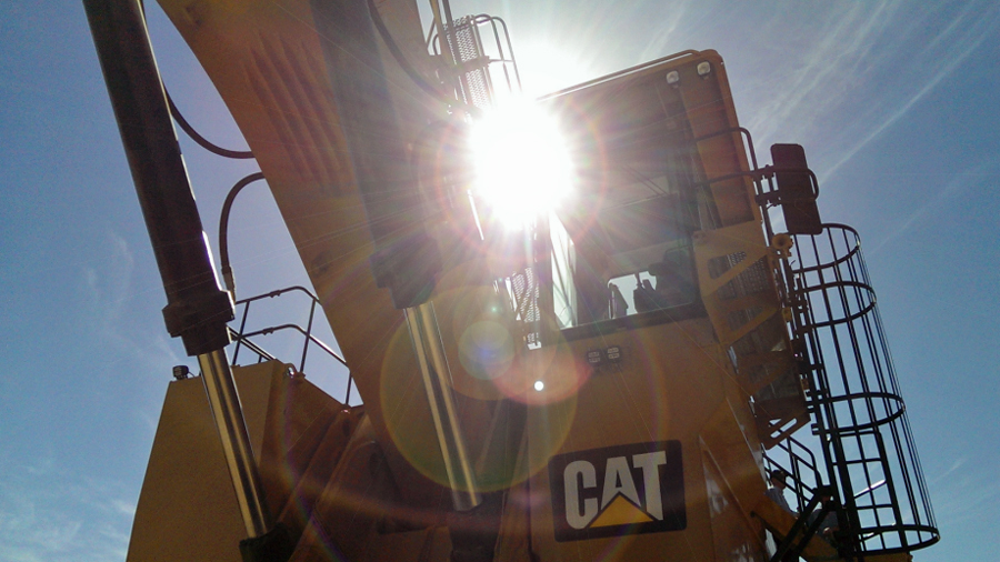CAT sales show mining slump only getting worse