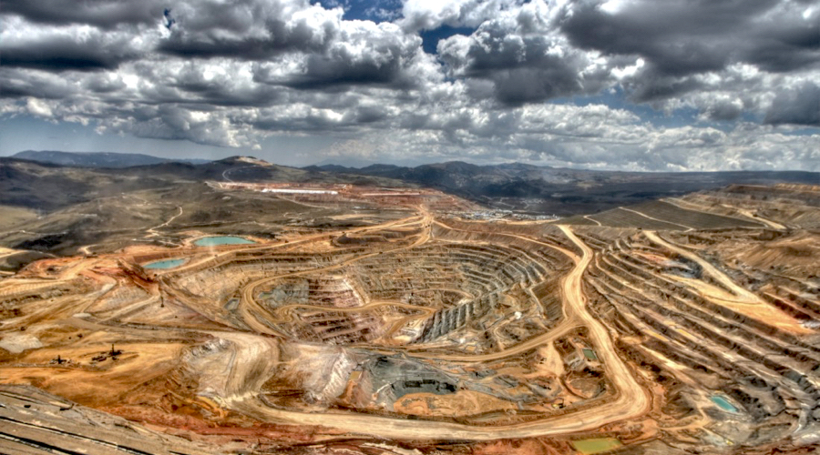 Community opposition forces Newmont to abandon Conga project in Peru