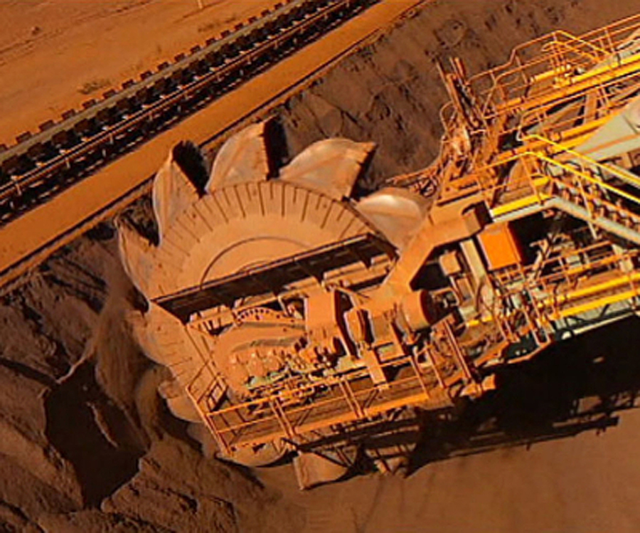 Iron ore price surges 5%