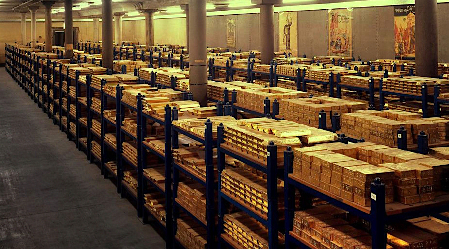 Central banks eye gold, euro and yuan as dollar dominance wanes