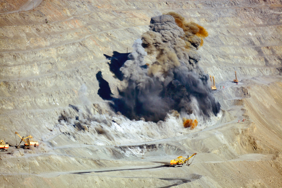 Trump trade war bombs big week for mining majors