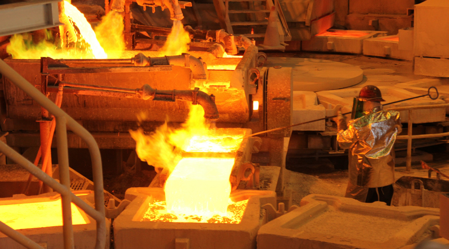 Base metals give ground as manufacturing clouds darken