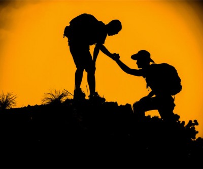 Gold price steadies as traders assess US stimulus, Brexit deals