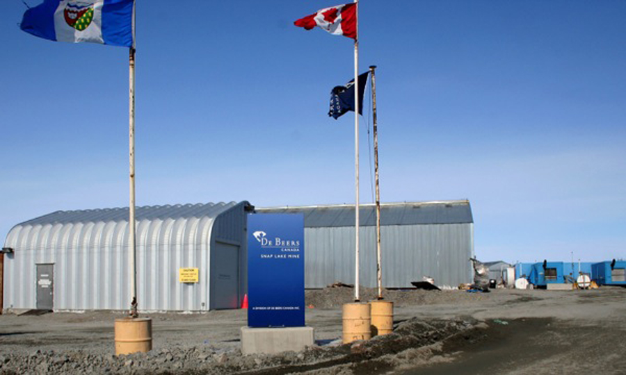 De Beers plans for Snap Lake mine challenged by locals