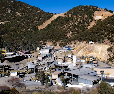 Here’s why silver is crushing gold — Pan American Silver CEO