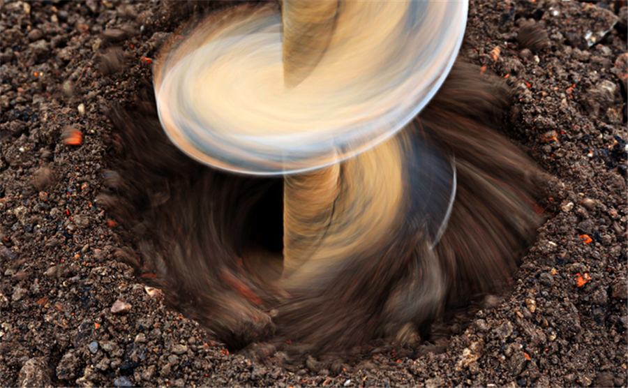 Gold price is getting crushed