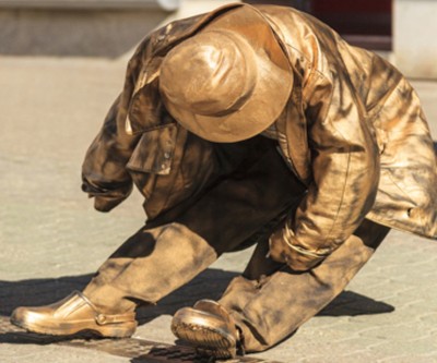 Gold price dealt 'fatal blow' by bond yield rally