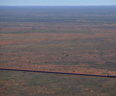 Australia's largest iron ore mine needs 500–600 workers