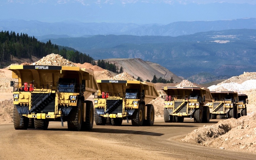 Caterpillar rally hindered by fresh drop in sales