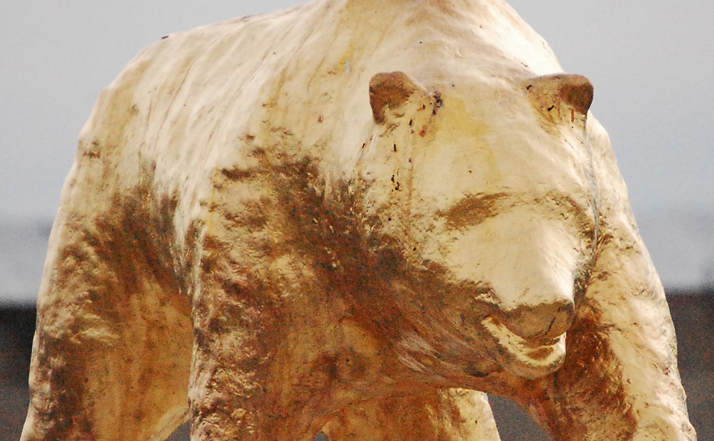 Gold price on back foot as US dollar firms