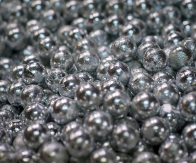 Zinc price dodges bullet