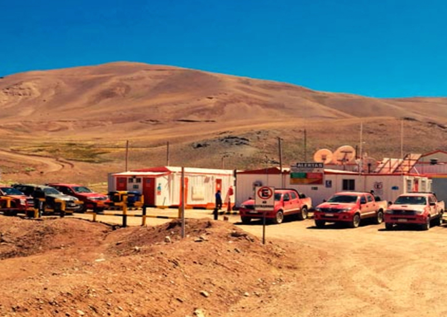 Goldcorp buys back gold stream on giant Chile project