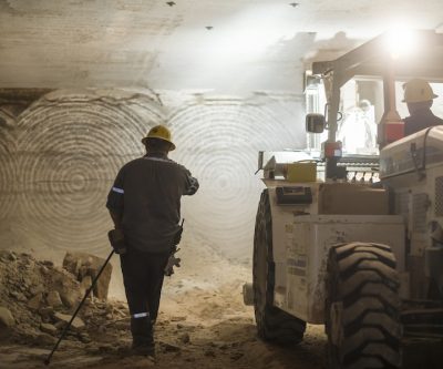 PotashCorp hires banks to lead sale of stake in Chilean lithium producer