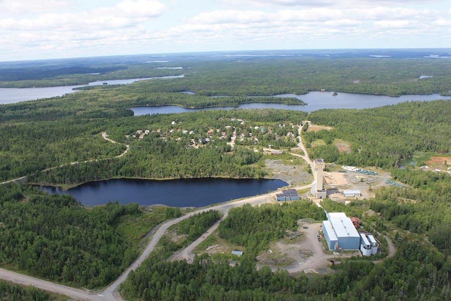 Pure Gold gets 30,000m drill program underway, stock rallies