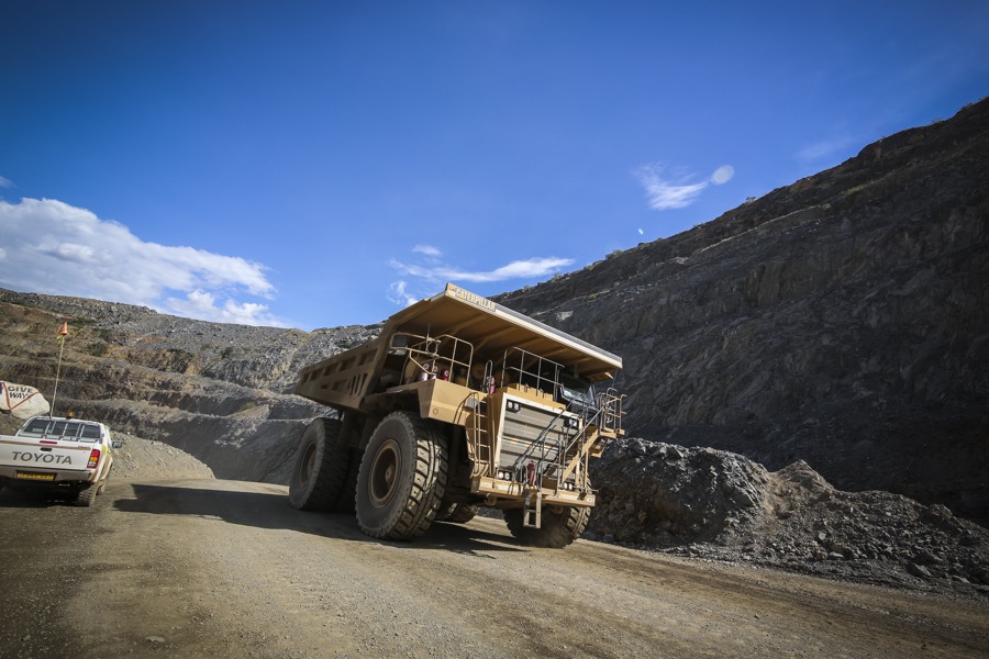 Barrick shares crater as Tanzania troubles grow