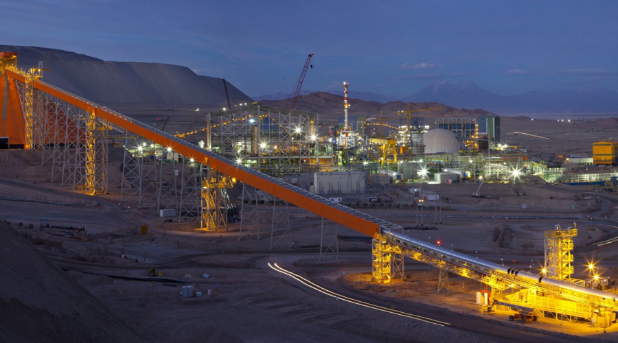 Chile quake lights fire under copper price