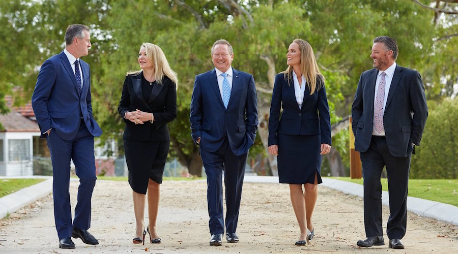 Fortescue shareholders vote against remuneration report