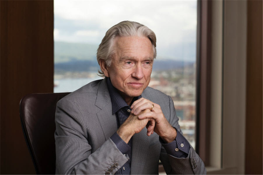 Funds blast Goldcorp chair’s ‘terrible’ $12 million package