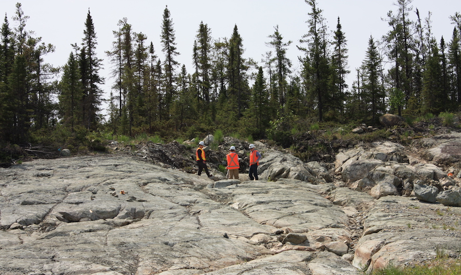 Waterton seeks up to $1 billion for Dumont nickel mine