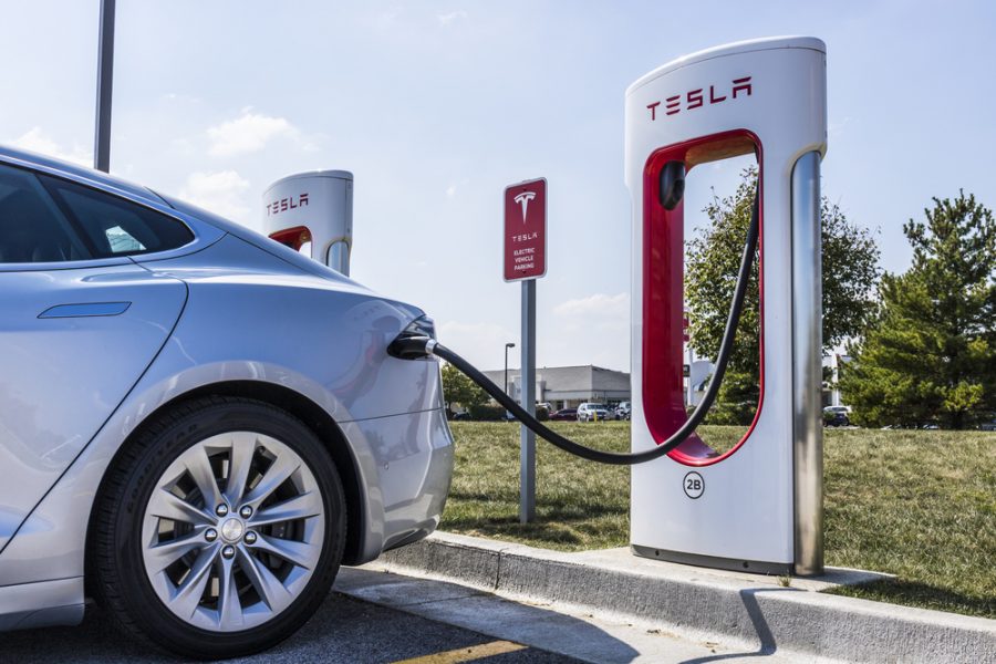 Electric-vehicle tax credits get a bipartisan boost in senate