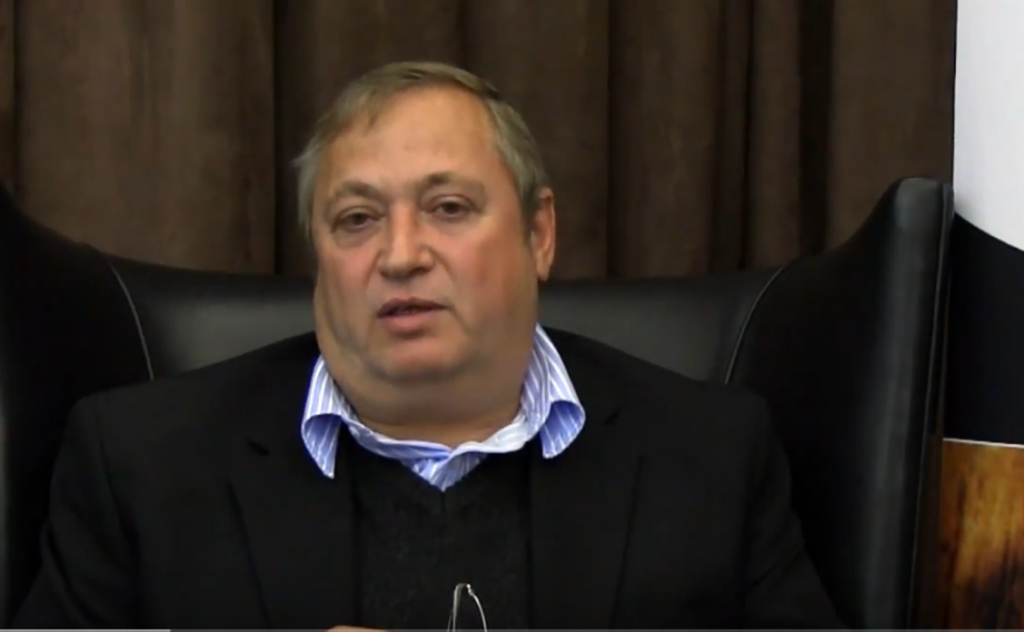 Sibanye-Stillwater looking to buy gold mines outside South Africa