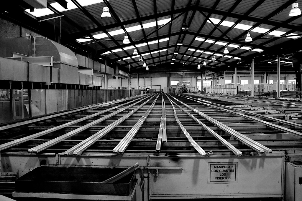 CHART: Dwindling copper, zinc, nickel stocks could shield prices from omicron impact