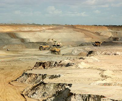 Iamgold convoy attacked in Burkina Faso, several missing